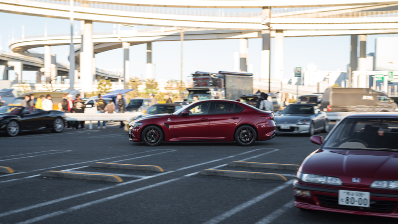 An Alfa Giula QV on the go